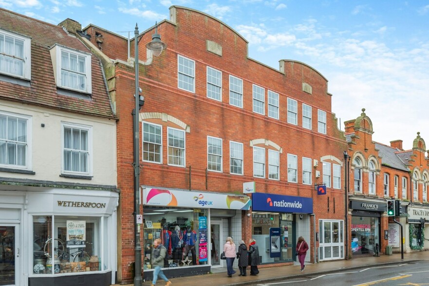 27-29 High St, Biggleswade à vendre - Photo de l’immeuble – Image 1 sur 3