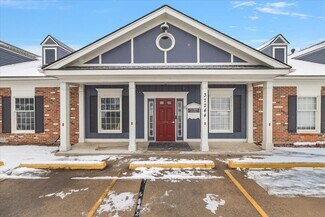 Plus de détails pour 37244 S Groesbeck Hwy, Clinton Township, MI - Bureau à vendre