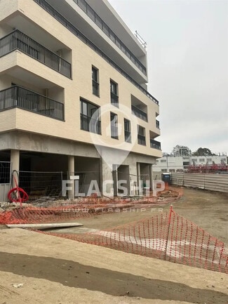 Plus de détails pour Local commercial à louer