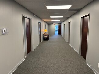 Plus de détails pour 635 N Main St, High Point, NC - Bureau à louer
