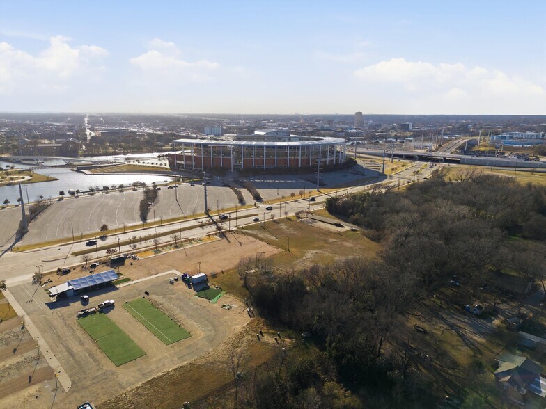1314 S Martin Luther King Jr Blvd, Waco, TX à vendre - Aérien – Image 2 sur 6