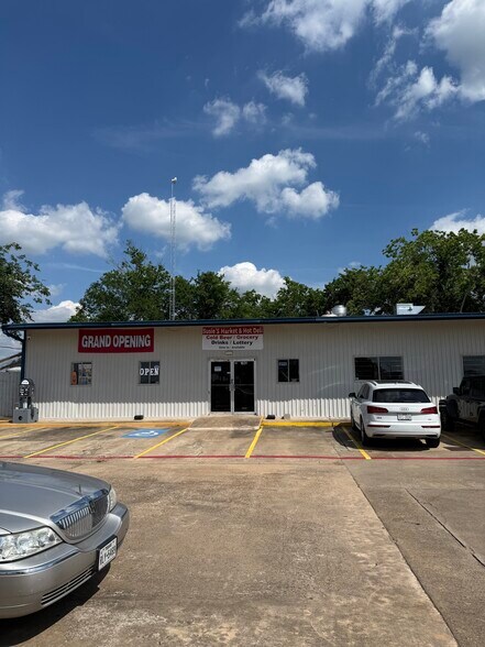 1631 FM 655, Rosharon, TX à vendre - Photo de l’immeuble – Image 3 sur 10