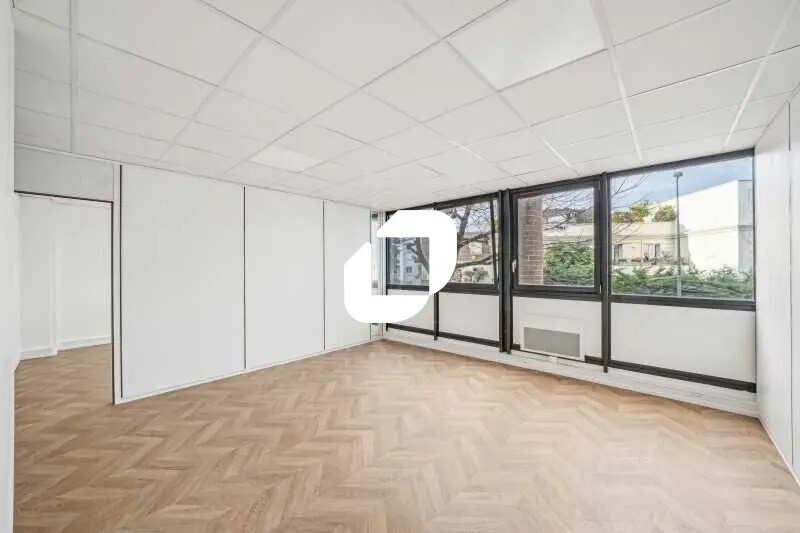 Bureau dans Garches à louer - Photo de l’immeuble – Image 3 sur 9