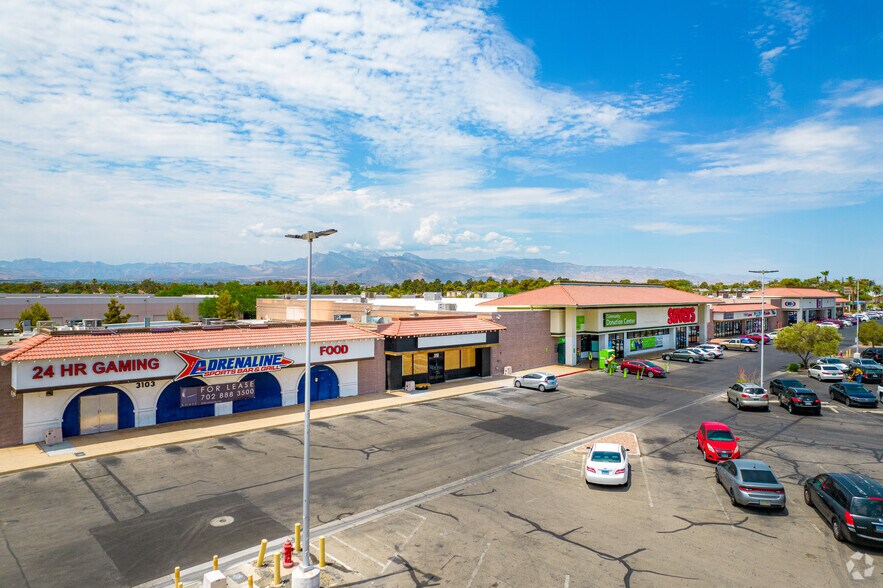 3119 N Rancho Dr, Las Vegas, NV à louer - Photo de l’immeuble – Image 2 sur 2