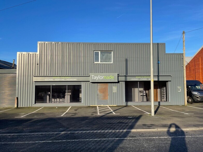 1A Cornford Rd, Blackpool à louer - Photo principale – Image 1 sur 4