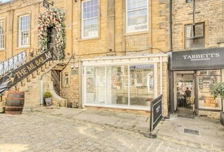 70-74 High St, Skipton à louer Photo de l’immeuble– Image 1 sur 12