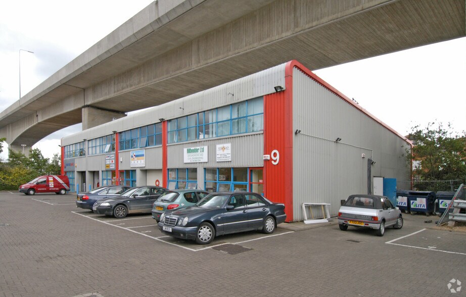 Crosshouse Rd, Southampton à louer - Photo principale – Image 2 sur 4