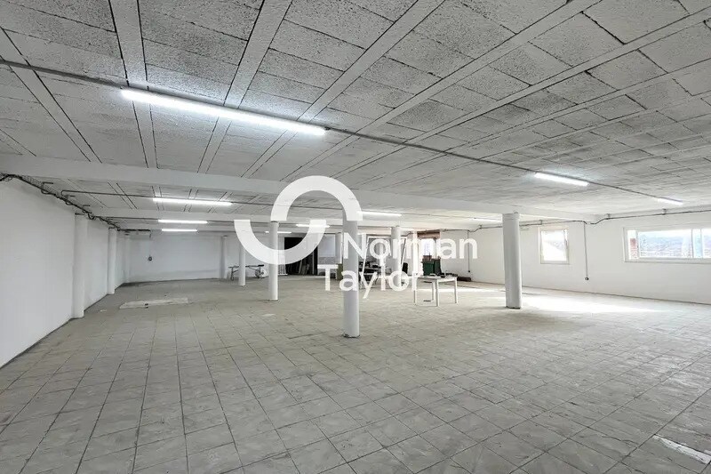 Local d’activités dans Montpellier à louer - Photo de l’immeuble – Image 1 sur 3