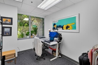 2121 SW 3rd Ave, Miami, FL à louer Photo intérieure– Image 2 sur 20