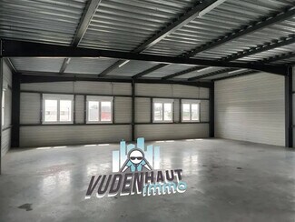 Plus de détails pour Local d'activités à louer