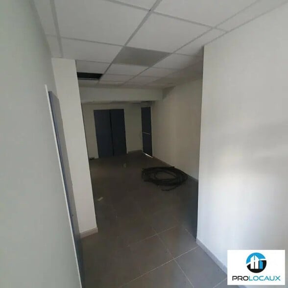 Bureau dans Grenoble à vendre - Photo intérieure – Image 2 sur 6