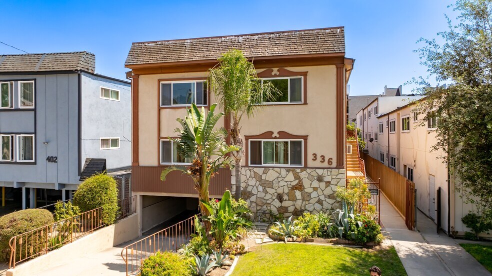336 E Dryden St, Glendale, CA à vendre - Photo de l’immeuble – Image 3 sur 7