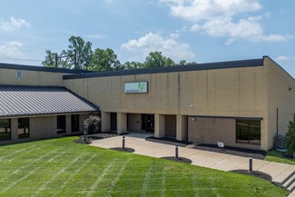 Plus de détails pour 965 Thomas Dr, Warminster Township, PA - Industriel/Logistique à louer
