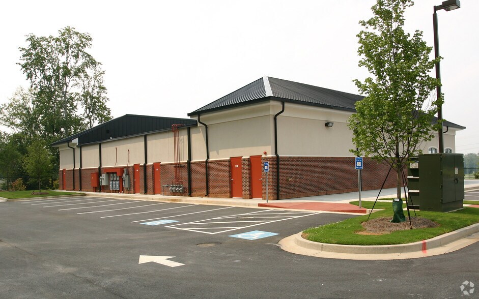 2730 Peachtree Industrial Blvd, Duluth, GA à louer - Photo de l’immeuble – Image 2 sur 2