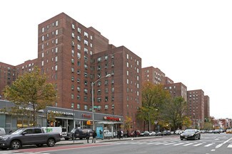 Plus de détails pour 252 1st Ave, New York, NY - Local commercial à louer
