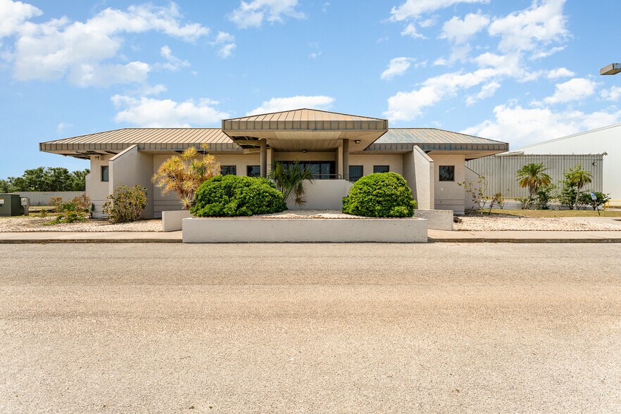 2105 S Dock St, Palmetto, FL à vendre - Photo de l’immeuble – Image 1 sur 46