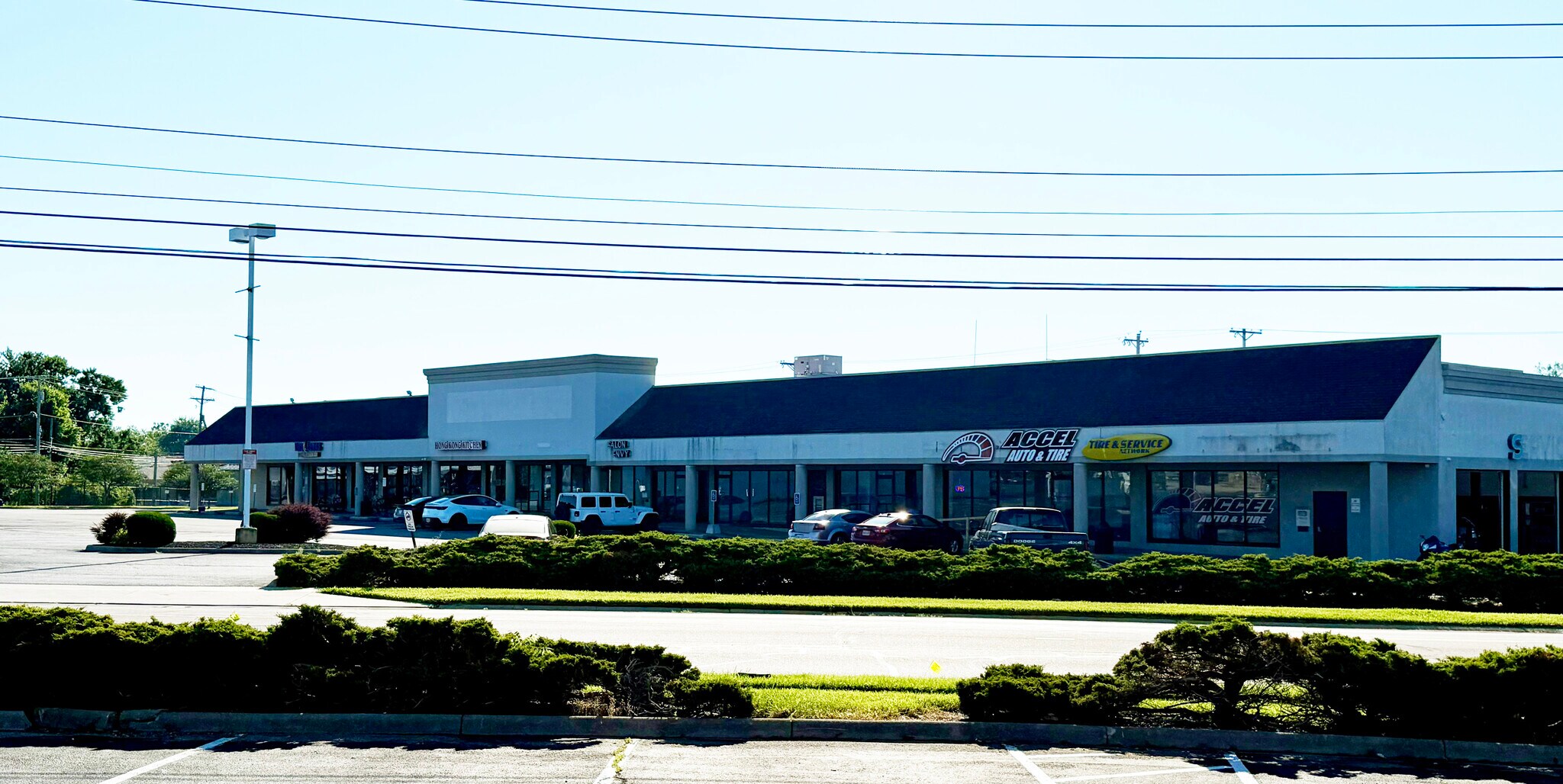 14-26 S Tippecanoe Dr, Tipp City, OH à louer Photo de l’immeuble– Image 1 sur 12