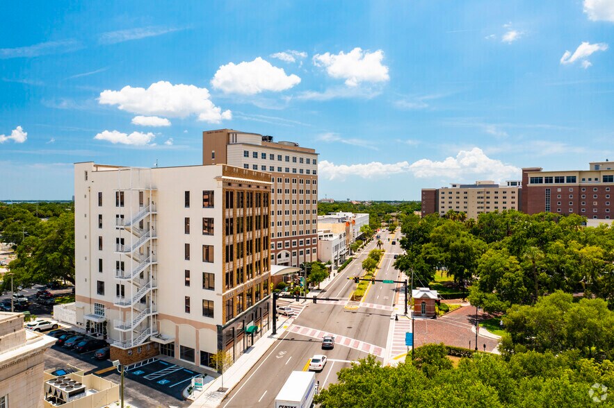 320 W Kennedy Blvd, Tampa, FL à louer - Photo de l’immeuble – Image 3 sur 15