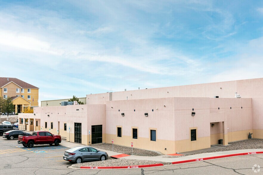 3041 University Blvd SE, Albuquerque, NM à vendre - Photo de l’immeuble – Image 3 sur 13