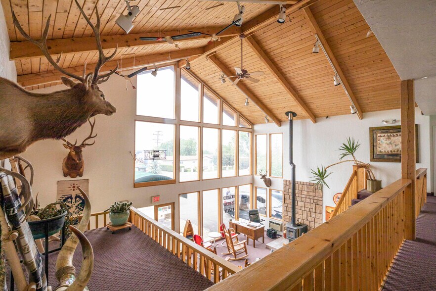 605 4th Ave, Fort Garland, CO à vendre - Photo de l’immeuble – Image 3 sur 51