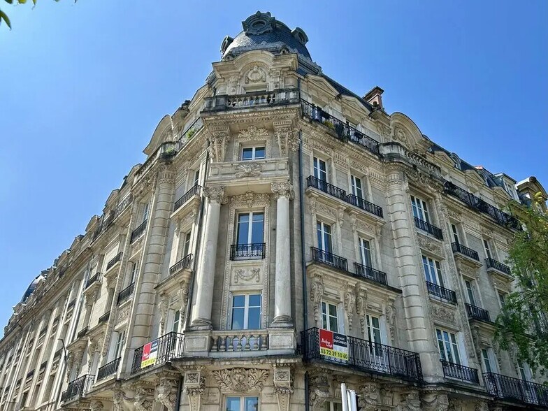 Bureau dans Metz à louer - Photo de l’immeuble – Image 1 sur 13