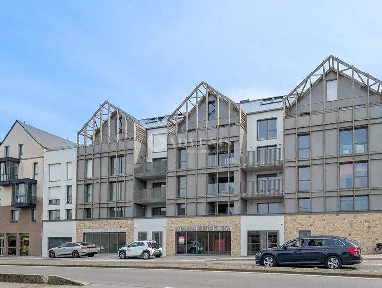 Local commercial dans Saint-Malo à louer - Photo de l’immeuble – Image 3 sur 10
