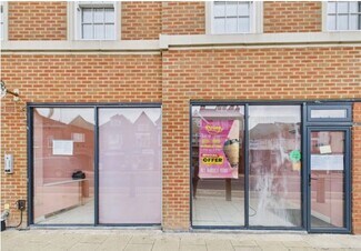 Plus de détails pour 11-15 High Street South, Dunstable - Local commercial à louer