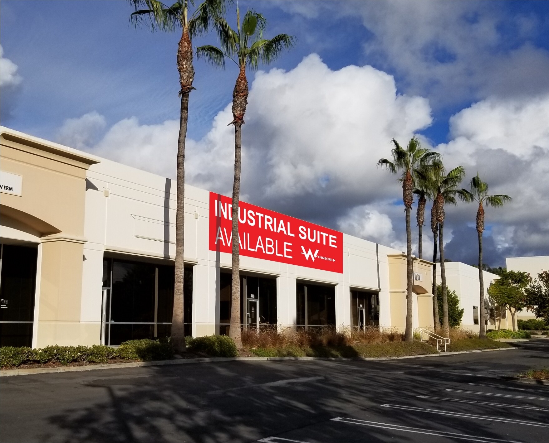 1221 Puerta Del Sol, San Clemente, CA à louer Photo de l’immeuble– Image 1 sur 9