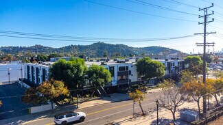 Plus de détails pour 5800-5820 Marmion Way, Los Angeles, CA - Logement à vendre