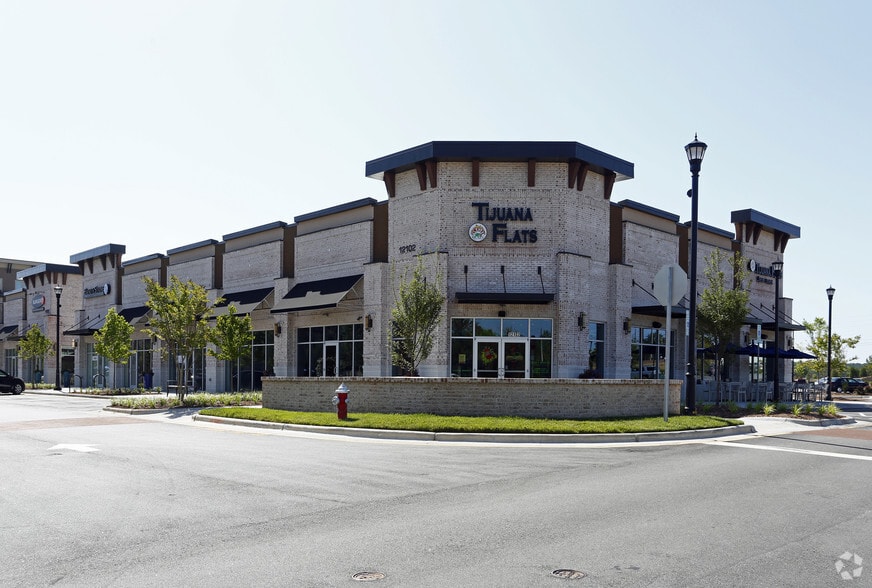 12102 Bradford Green Sq, Cary, NC à louer - Photo principale – Image 1 sur 11