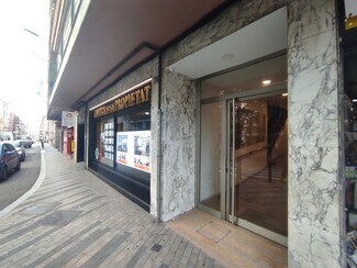 Plus de détails pour Carrer d'Arquímedes, 267, Terrassa - Logement à vendre