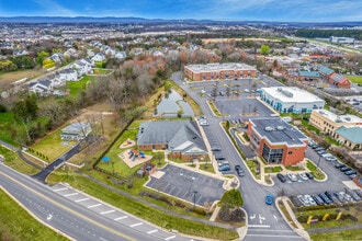 43181 Amberwood Plz, Chantilly, VA - VUE AÉRIENNE  vue de carte - Image1