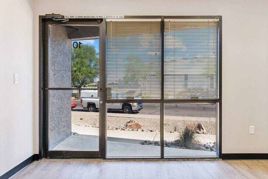 2209 W 1st St, Tempe, AZ à louer - Photo de l’immeuble – Image 3 sur 38