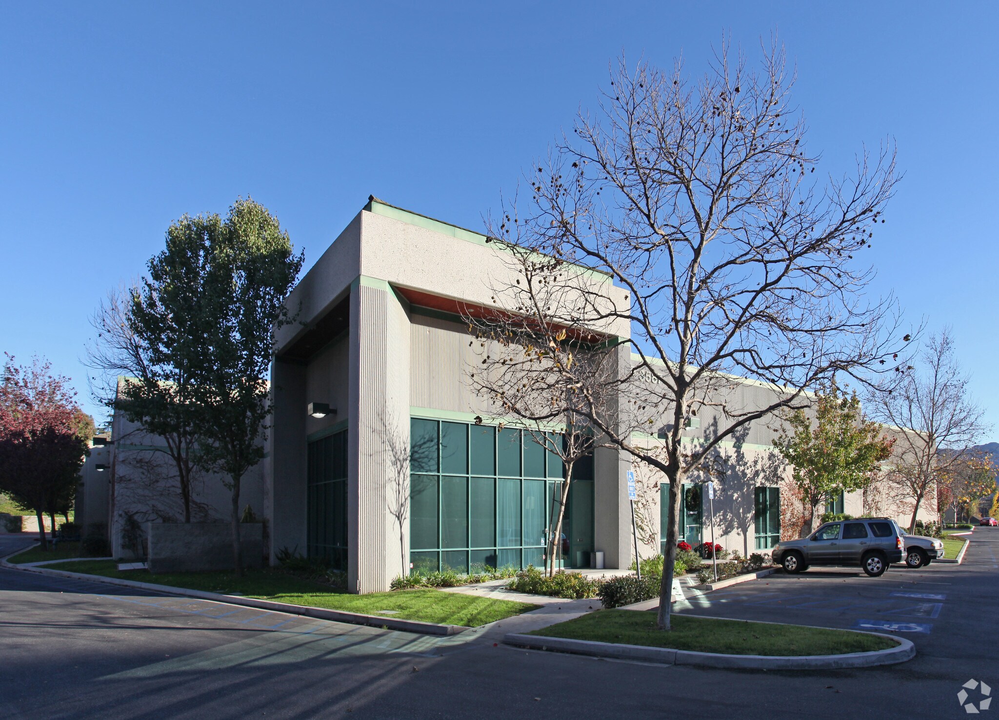 3587 Old Conejo Rd, Newbury Park, CA à louer Photo principale– Image 1 sur 6