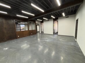 115 N Geneva Rd, Orem, UT à louer Photo intérieure– Image 1 sur 5