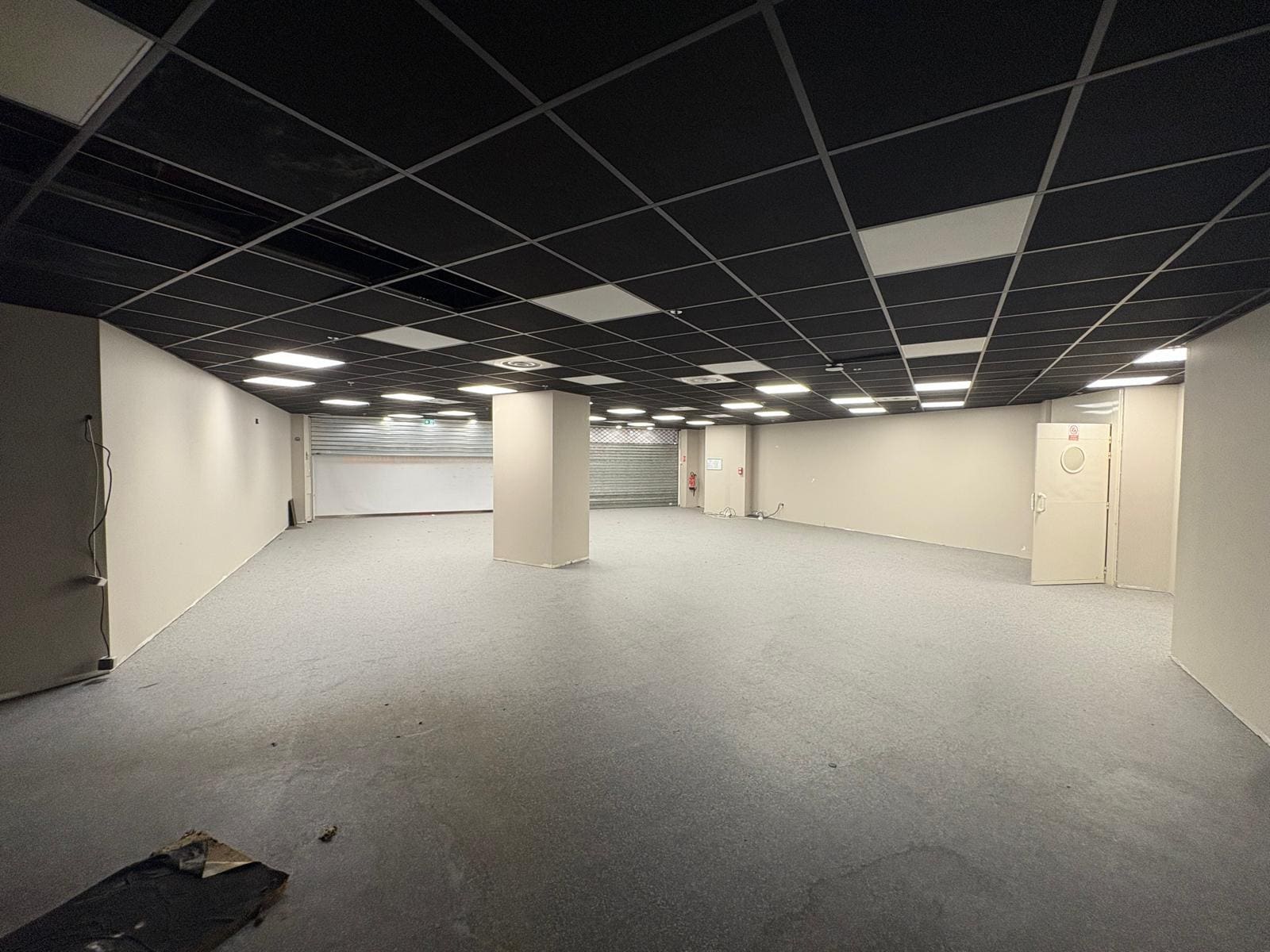 Local commercial dans Paris à louer Photo intérieure– Image 1 sur 5