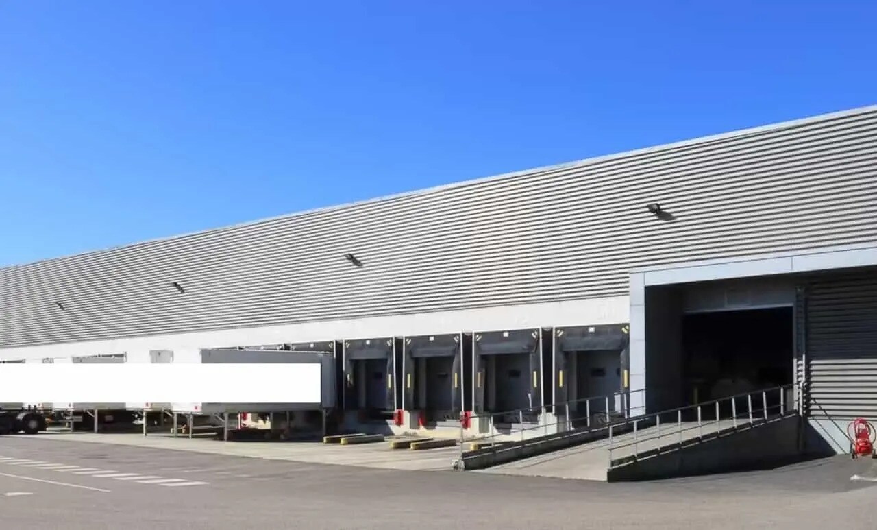 Industriel/Logistique dans Gennevilliers à louer Photo de l’immeuble– Image 1 sur 6