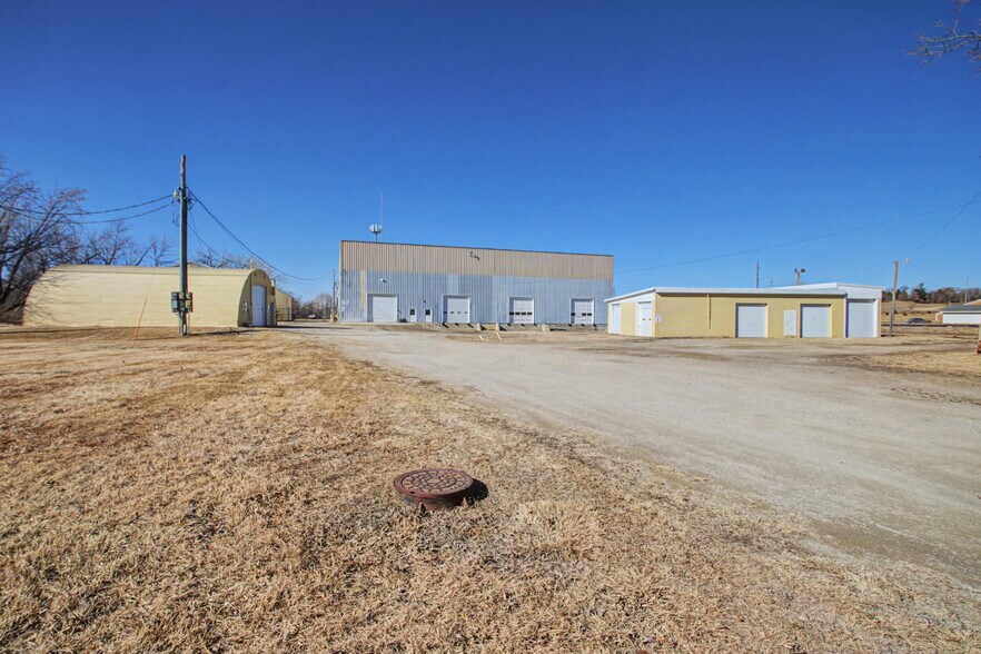1003 S 12th St, Marshalltown, IA à vendre - Photo principale – Image 1 sur 9