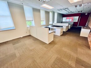 1701-1709 N Charles St, Baltimore, MD à louer Photo intérieure– Image 2 sur 11