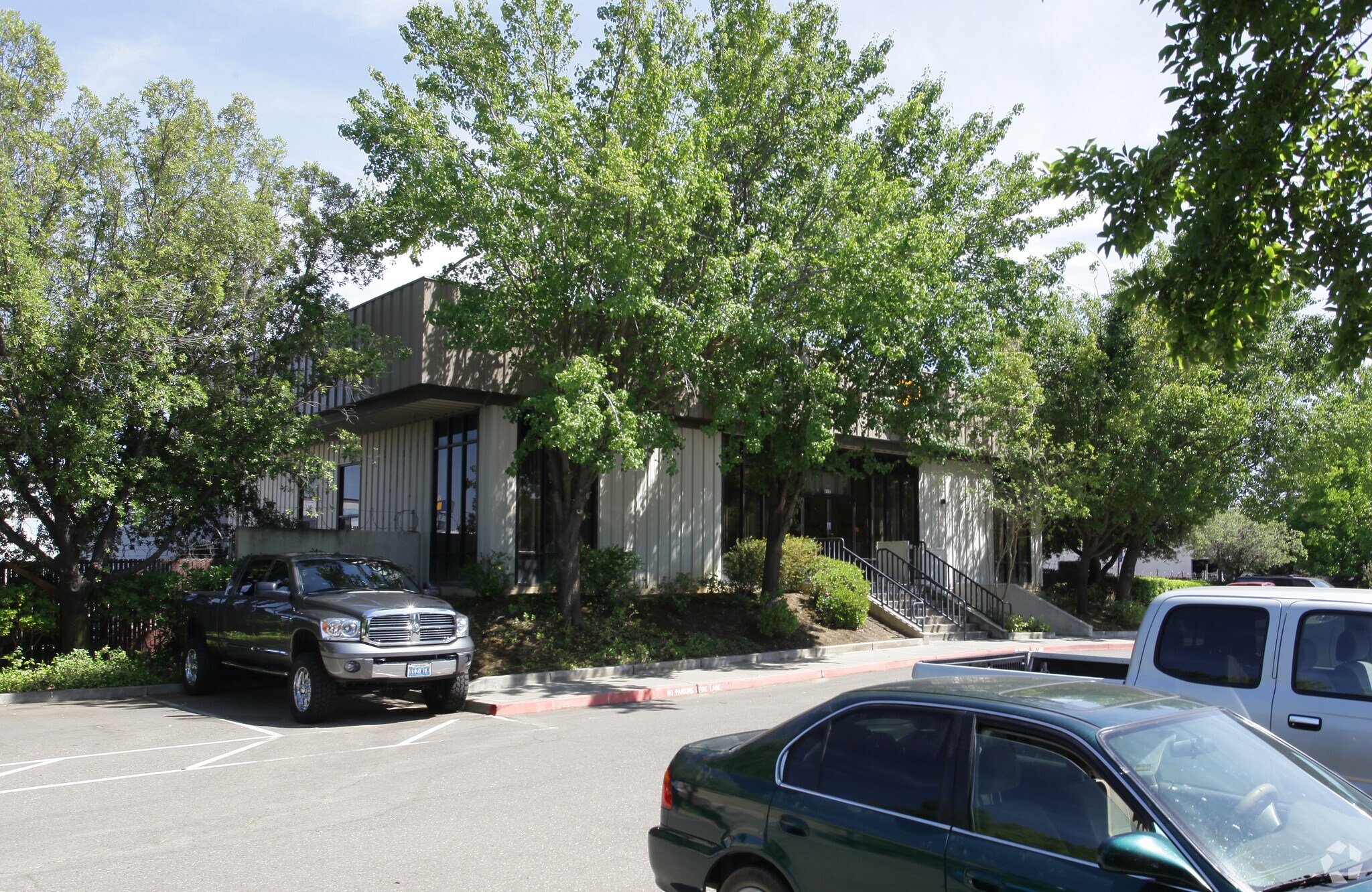 917 Stillwater Rd, West Sacramento, CA à vendre Photo principale– Image 1 sur 5