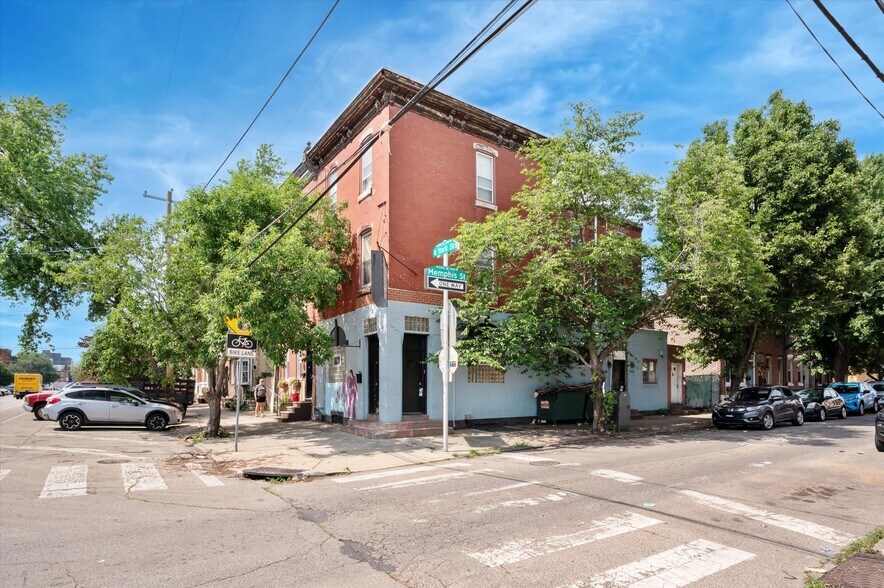 2327 E York St, Philadelphia, PA à vendre - Photo de l’immeuble – Image 1 sur 38