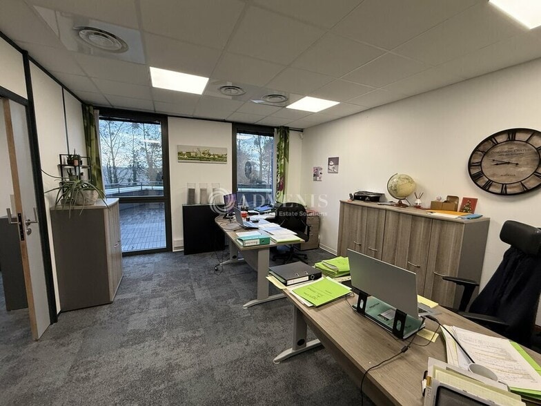 Bureau dans Serris à vendre - Photo intérieure – Image 2 sur 8