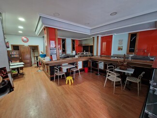 Plus de détails pour Local commercial à louer