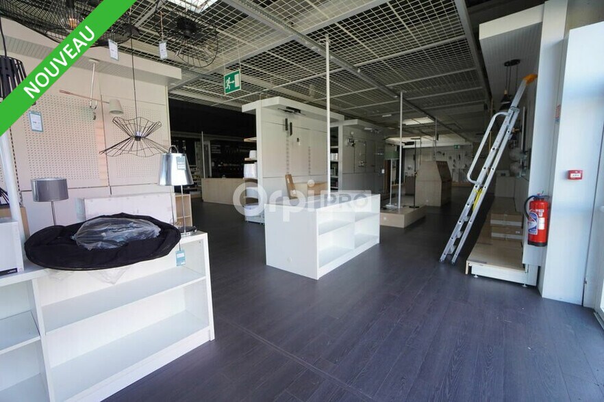 Local commercial dans Quetigny à louer - Photo intérieure – Image 2 sur 8