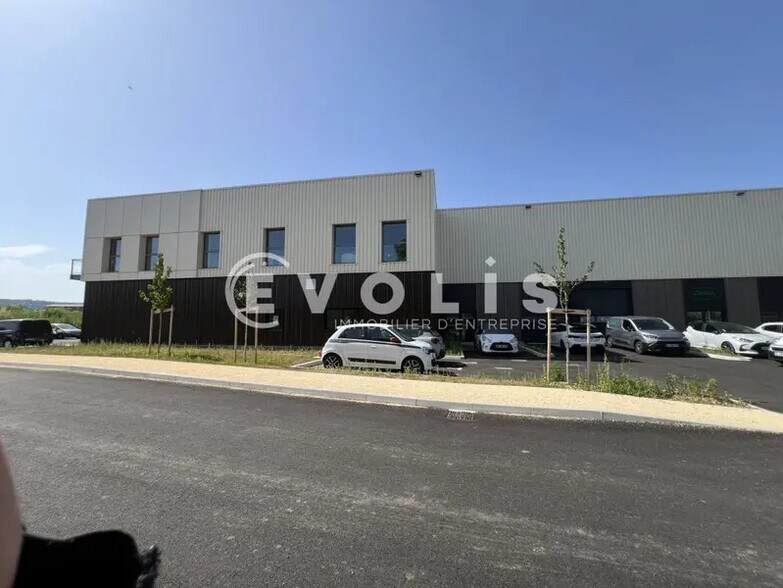 170 Rue Des Terres Bourdin, Rillieux-la-Pape à vendre - Photo de l’immeuble – Image 3 sur 9