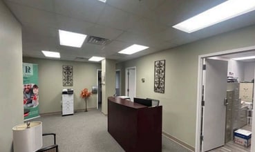 111 Mill Creek Pky, Chesapeake, VA à louer Photo intérieure– Image 2 sur 6