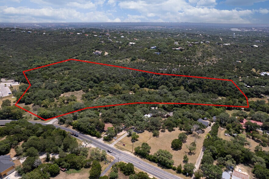 13931 Old Scenic Loop Rd, Helotes, TX à vendre - Aérien – Image 1 sur 20