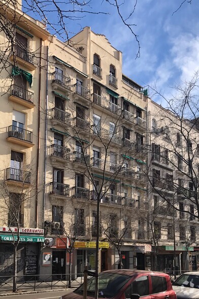 Calle de Vallehermoso, 48, Madrid, Madrid à vendre - Photo de l’immeuble – Image 2 sur 5