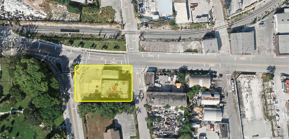 900 25th St, West Palm Beach, FL à louer - Photo de l’immeuble – Image 3 sur 9