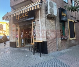 Local commercial dans Madrid, Madrid à louer Photo intérieure– Image 1 sur 4